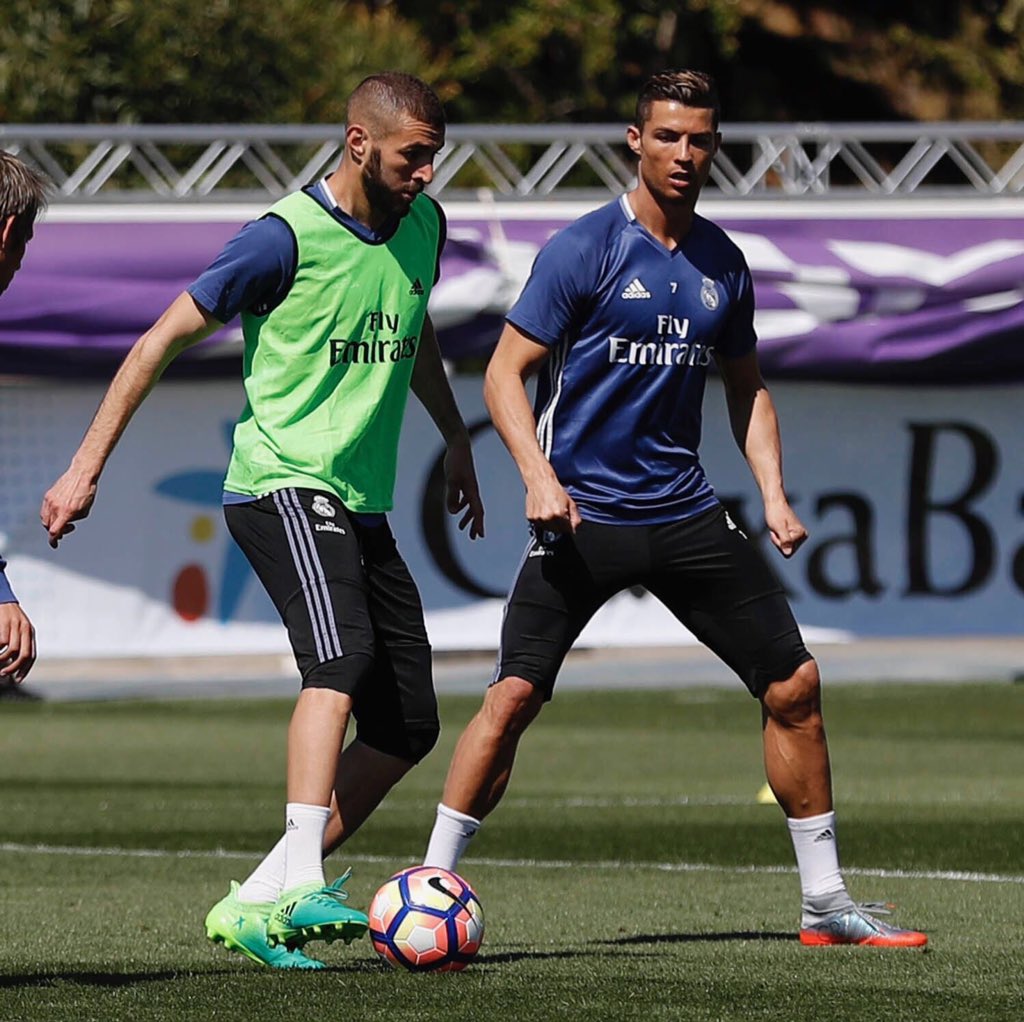 Benzema's tweet photo. Training today @realmadrid #HalaMadrid https://t.co/cLlEeZx7gF