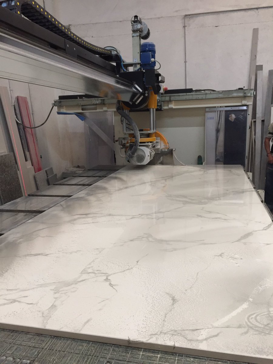 fequintero17's tweet photo. Ya conoces nuestros #programasdeformacion forma parte de esto: @Dekton #colombia #cosentino #mesones #transformacion #mormolerias #kitchen https://t.co/KWDlyH85W4
