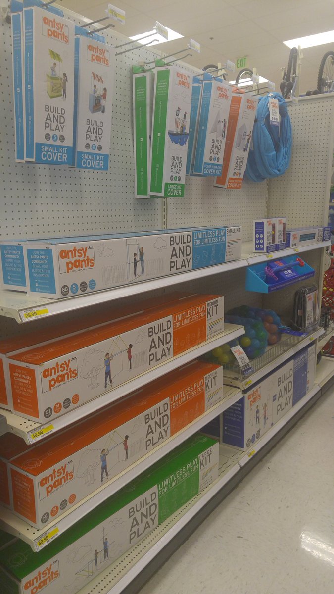 These might be the coolest thing I've seen on the shelves! They're like giant K'NEX!