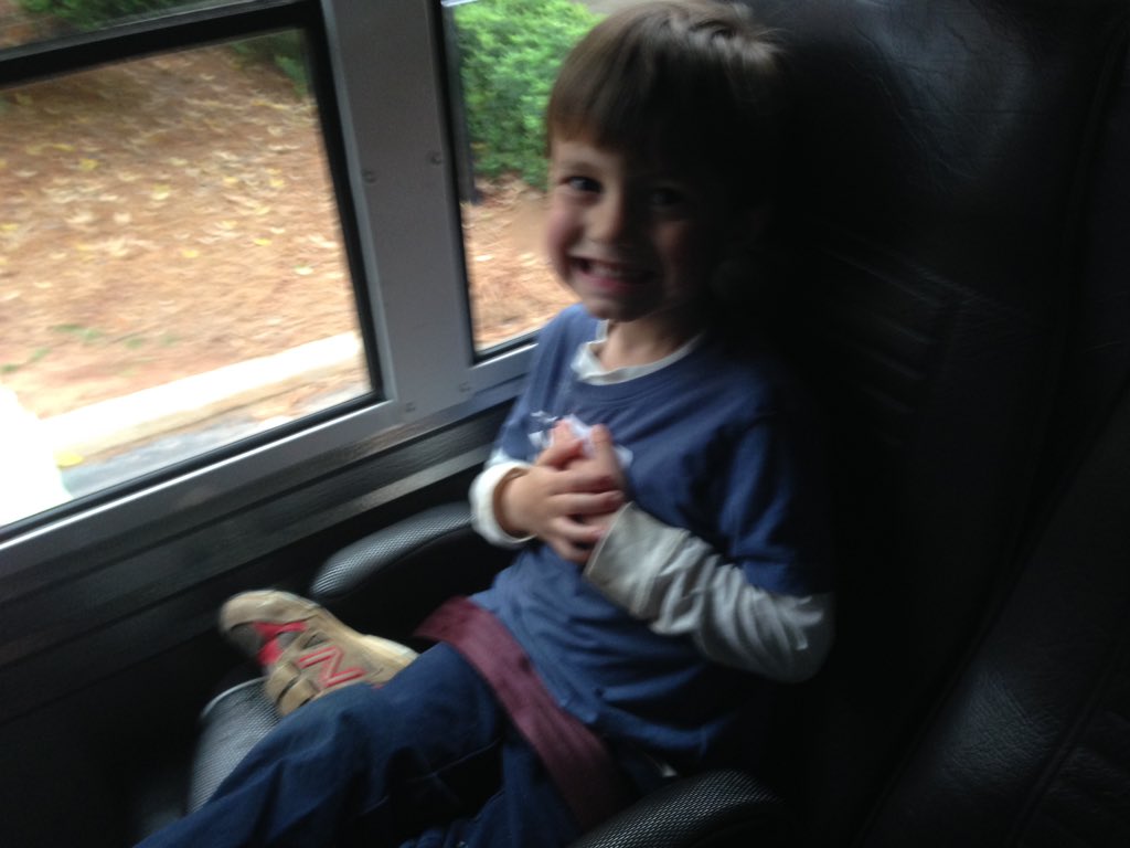 SacevedoMVPS's tweet photo. We loved riding the bus! #mvlittles #firestationproject https://t.co/7aQ6Ilv0KF