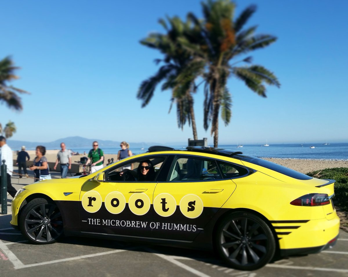 RootsHummus's tweet photo. Have u seen #BigTess around LA (or elsewhere) lately? Tag us in ur pic and we'll send u something fun! @TeslaMotors https://t.co/jdbrCE4sC6