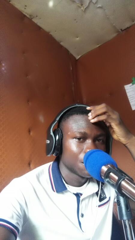 AlphaEdwin's tweet image. My first time in the studios analysing about sports. It was a nervy moment but I kept my cool.