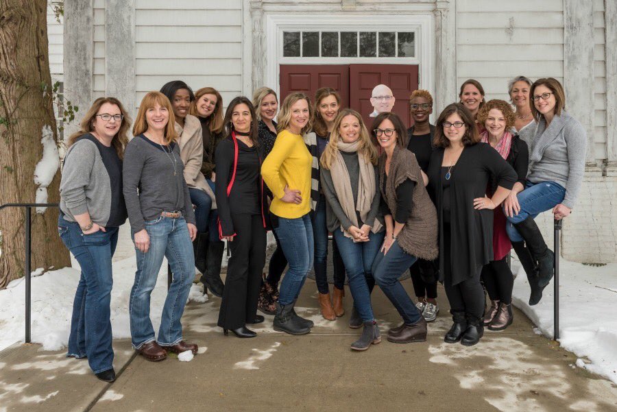 MidDirRep's tweet image. A rainy day shout out to the official #LTYM2017 NJ photographer @joyyagid - We ❤ Joy and the amazing pics she takes! Here&apos;s our cast!