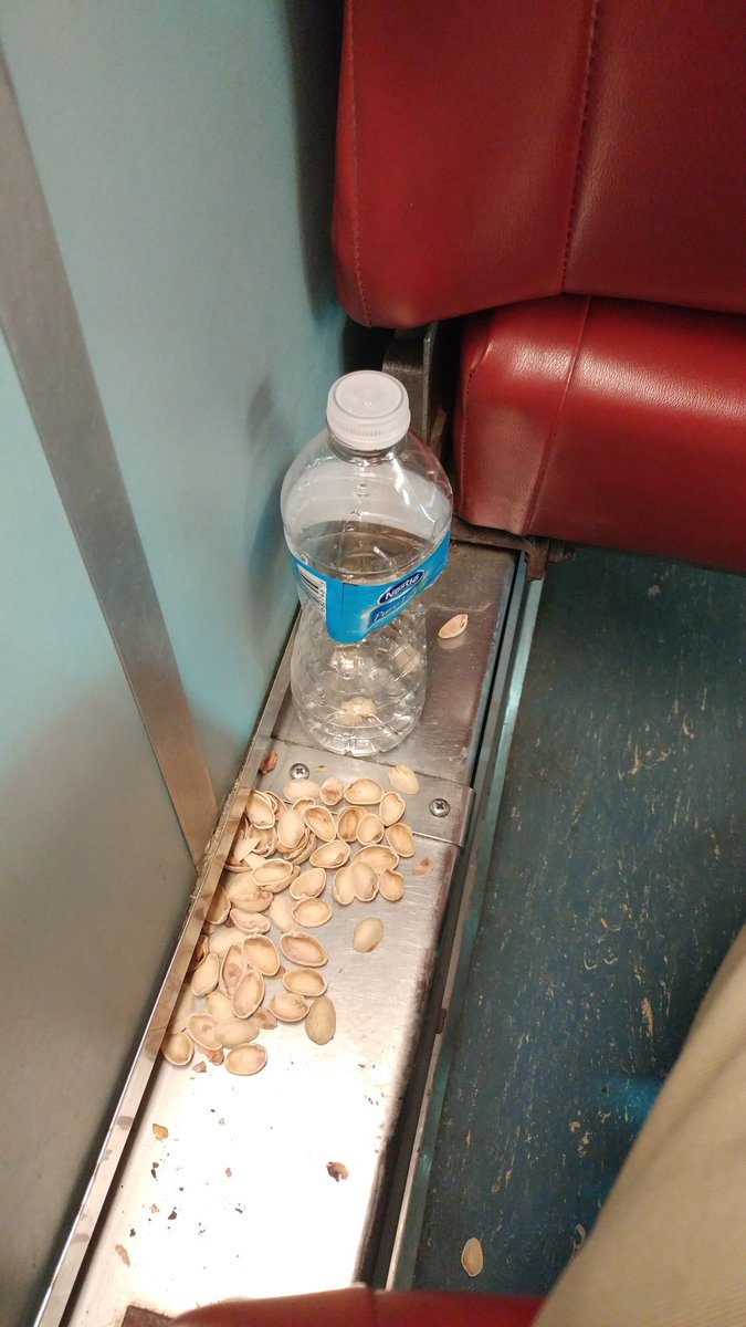 ren0901's tweet photo. doggone #MetraPets
@OnTheMetra https://t.co/mwzNlBUgP7