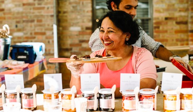 How do you know your purchases are certified ethical? Ask locals @eatmechutneys @Moonbirdsunbird <a href="/ThreadHarvest/">Thread Harvest</a> ow.ly/Y5Rd30azWmT