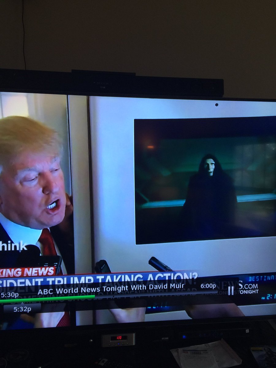 jessrcrane's tweet photo. What movie is playing on Air Force One??!!! #airforceone #movies https://t.co/xBzrvU5xjD