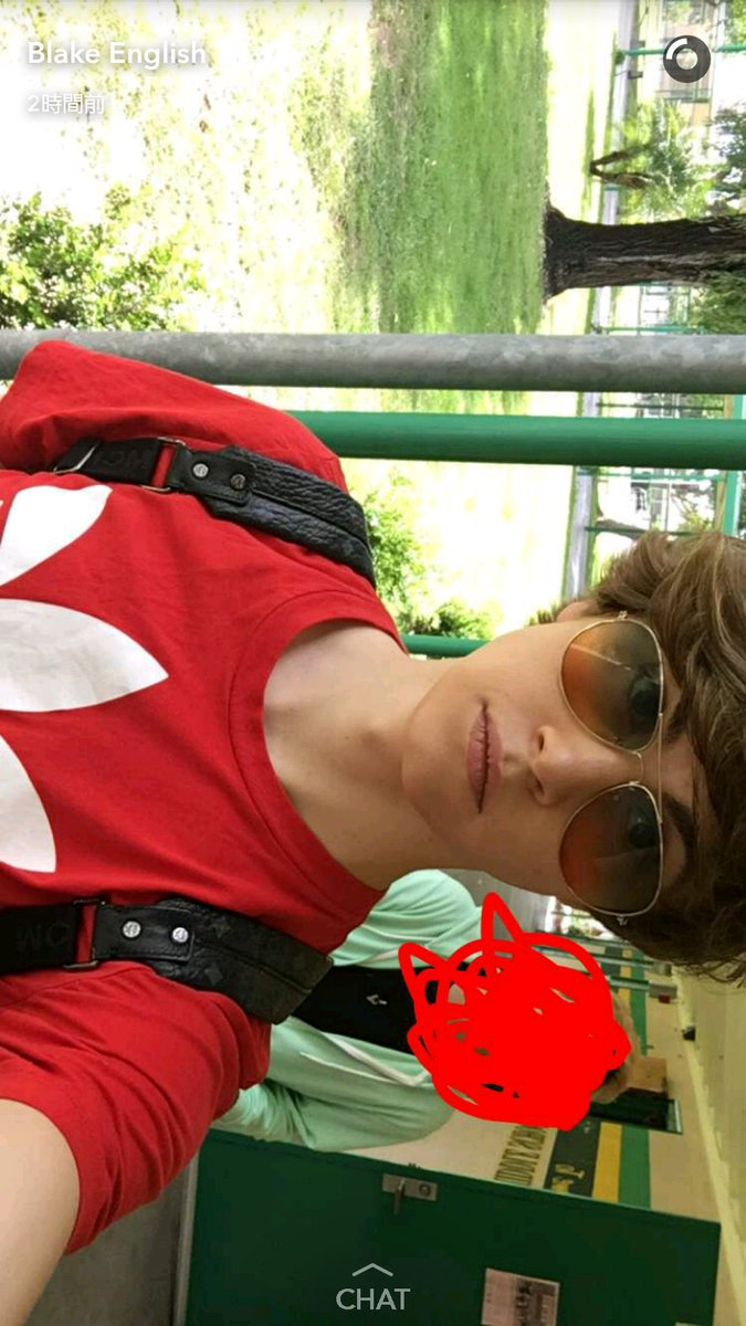 yuko__0910's tweet photo. Hahaha @blakeisenglish ๐
Why do you cover the face of @drewryanscott ?? #AlwaysAdidas https://t.co/ZPTyluH1fe