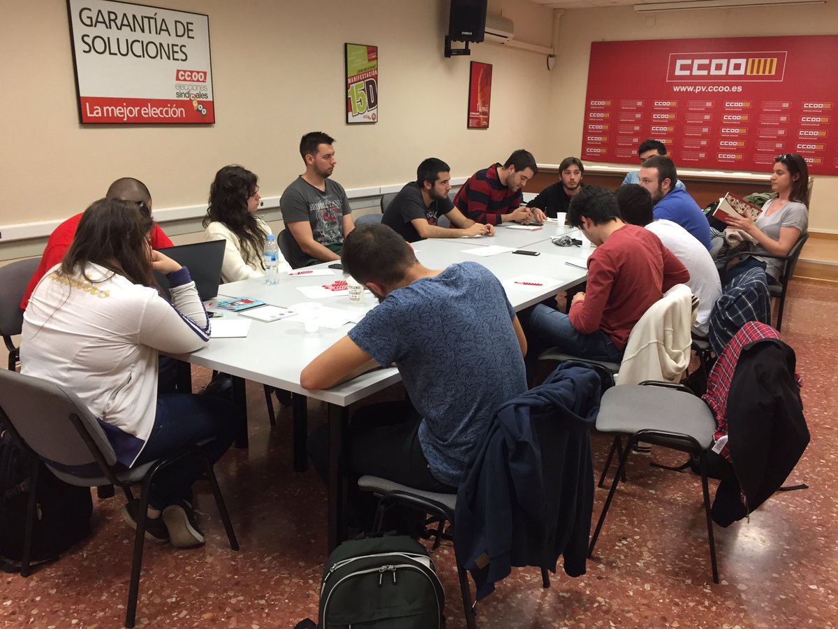 jovesccoopv's tweet photo. Aquesta vesprada tenim Assemblea de l'Horta, per a valorar el treball realitzat les últimes setmanes a les Comissions i preparar l'1 de maig https://t.co/uB4d7LeyWQ