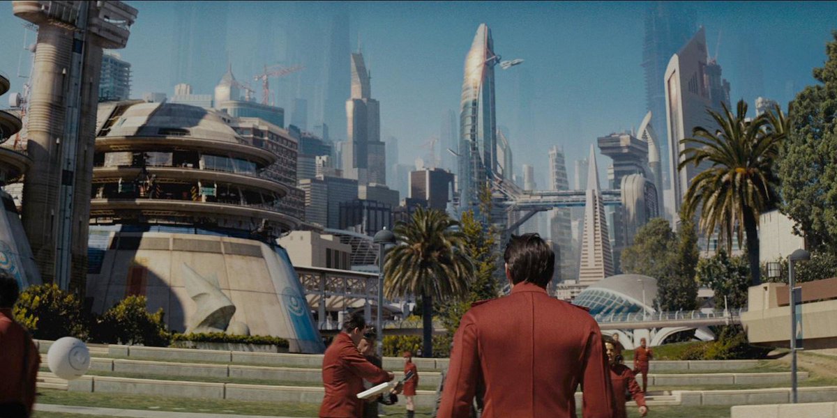 GothamCryptid's tweet image. the salesforce tower is the first step in making San Francisco look like SF in star trek