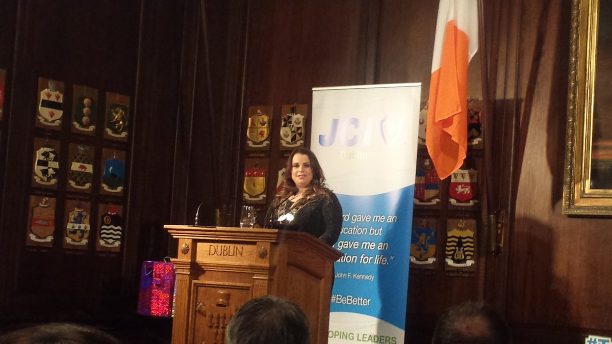 Theresa telling us about when Elvis Presley won a #TOYP award &amp; how much it meant to him to be accepted as both humanitarian and entertainer