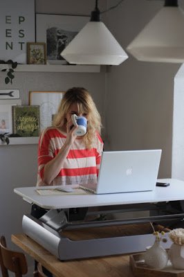 JoinInMovement's tweet image. Check out what this blogger has to say about our InMovement Standing Desk ow.ly/EPBd30aDxs3
