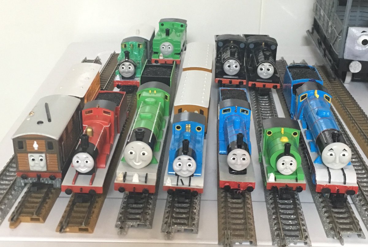この度Nゲージトーマスとその仲間達1〜11番を全て作り上げる事が出来