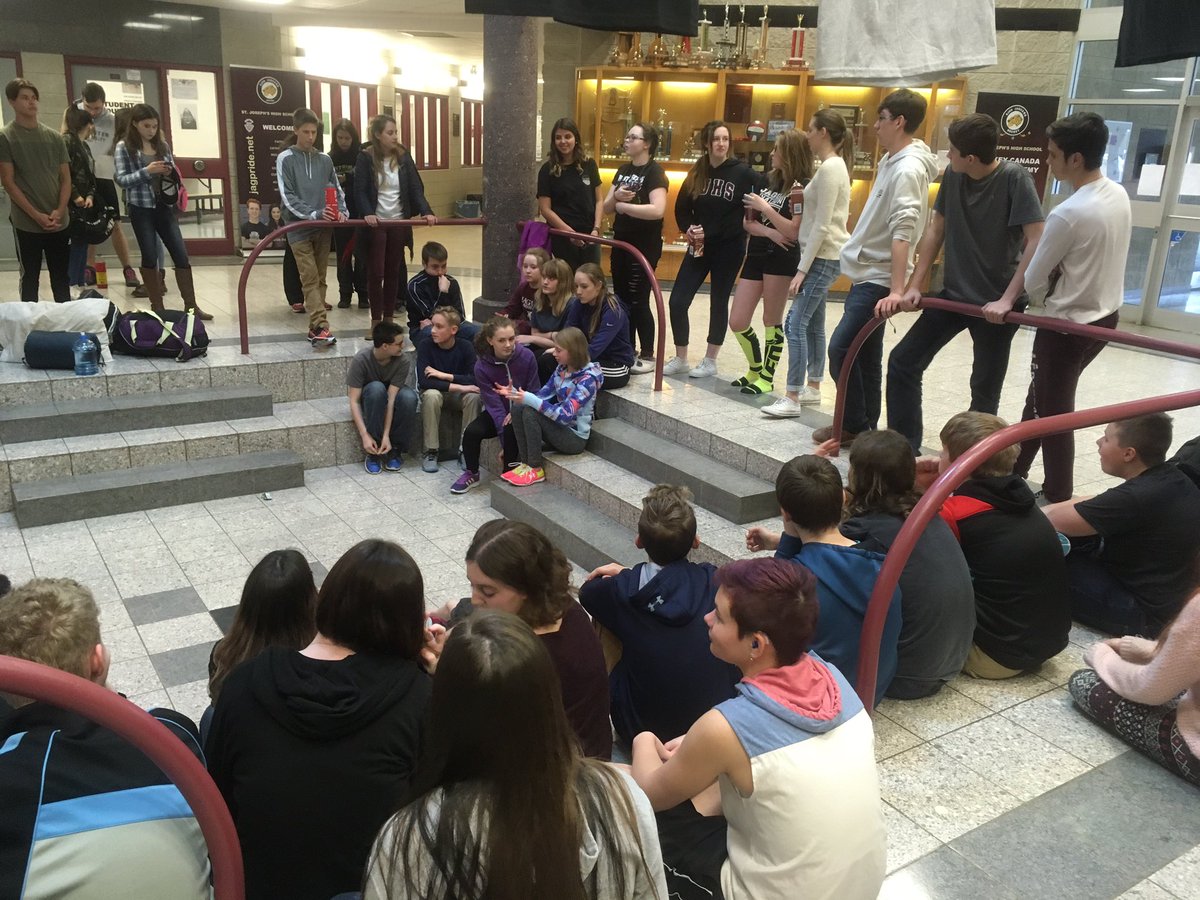 sjchsrenfrew tweet picture