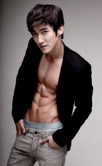  HAPPY BIRTHDAY CHOI SIWON I LOVE YOU~ 