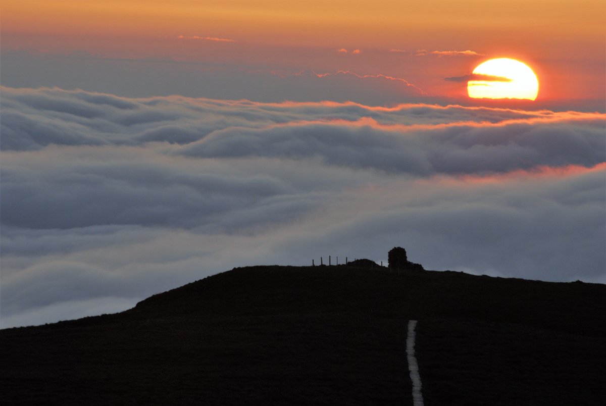 Happy Birthday <a href="/NlandNP/">N'land National Park</a> . One of my favourite places to be. Especially sunset above the clouds on Cheviot
