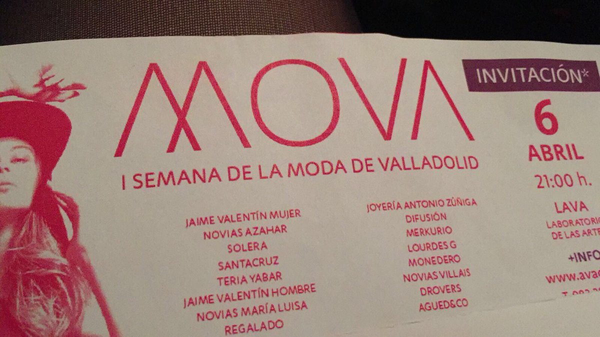 empresario_Va's tweet photo. La Comisión del Certamen Empresario del Año esta presente en la primera Semana de la Moda de Valladolid #MOVA #SemanadelaModaValladolid https://t.co/Vx2Gajm5Iy