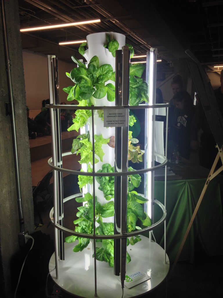 haskinc2's tweet photo. The launch of the Growing Futures project! Collaborating with local businesses to support healthy eating @AlgonquinColleg @ACHospTourism https://t.co/8UxakwAwCj