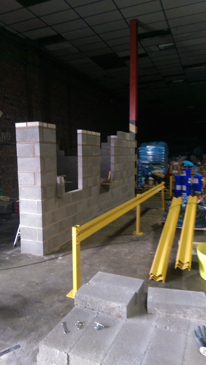 intsolution's tweet image. Commercial project underway new drivers reception and 2ND floor store room Steel barriers and block work underway