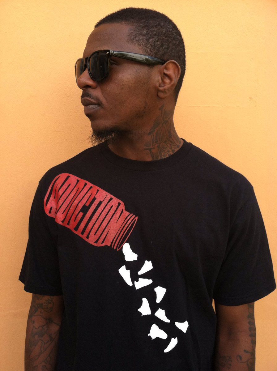 SneakerRush's tweet photo. It's back. Tonight pre-Order opens. Limited quantity. RT @SCOOP208 @detkicks https://t.co/z8KIJ4ms79