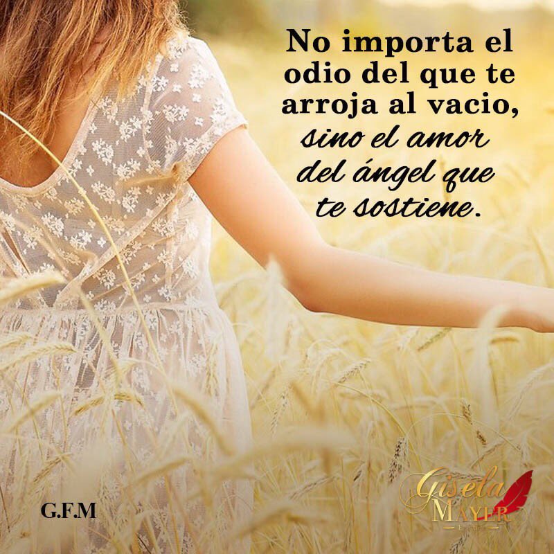 almasdesnudasgm's tweet photo. No importa el odio del que te arroja al vacio, sino el amor del ángel que te sostiene.
#Poesía #Literatura #Argentina #America #Giselamayer https://t.co/dIbuyZk9sm