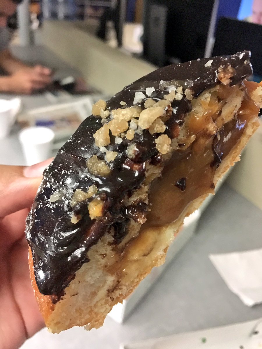 krispykreme's tweet photo. #SoFancyDough π RT @SamanthaCortese: Salted caramel. Mint dark chocolate. @krispykreme + @LoveGhirardelli. https://t.co/YNXRS2oiX1