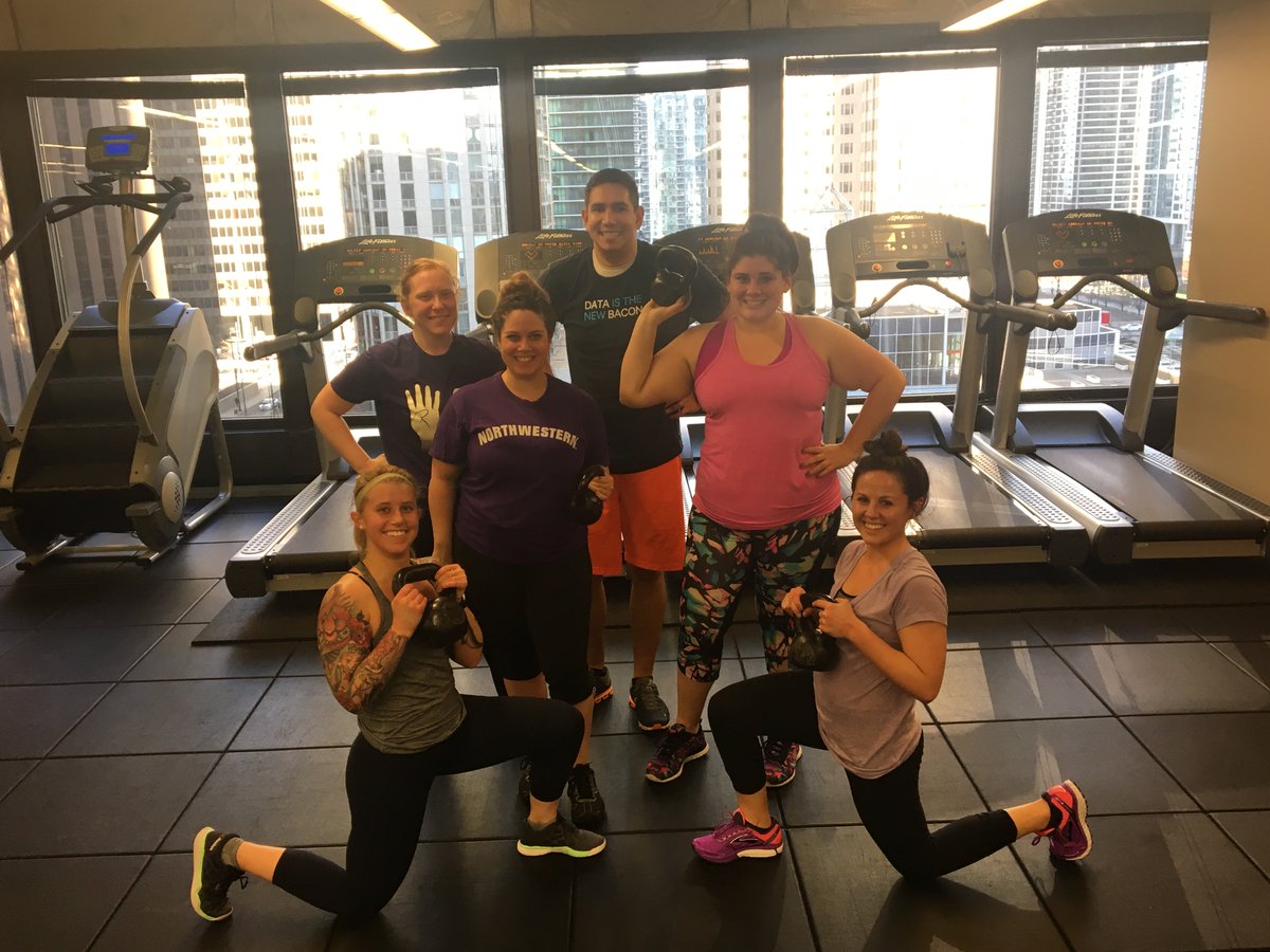 resolution_usa's tweet image. Some of the Resolution Chicago &quot;Biggest Loser&quot; competitors hit the gym. #resolutionmedia #resolutionlife