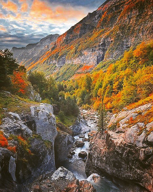 Aceland_Camp's tweet photo. Otro bello paraje, Parque Nacional de Ordesa, Huesca
Este lo tenemos cerca del
campa de verano
#Nature #SpainGreatOutdoors #Huesca #Aceland https://t.co/KFC8uUtNLd