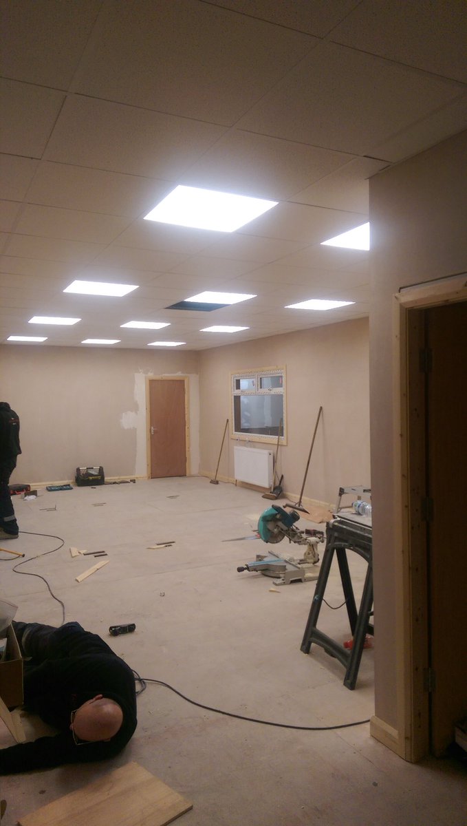 intsolution's tweet image. Managers office with viewing gallery main office taking shape Armstrong suspended ceilings  LED light panel&apos;s  part of the finishing touches