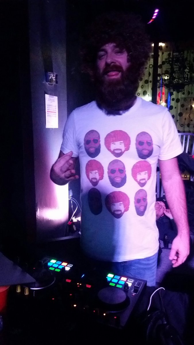 robBOSS607's tweet photo. Bob/Rick Ross gear complimenting robBOSS nicely. Thanks @leroysplace #leroysplaceXBUKU https://t.co/ElDfOAvJJX