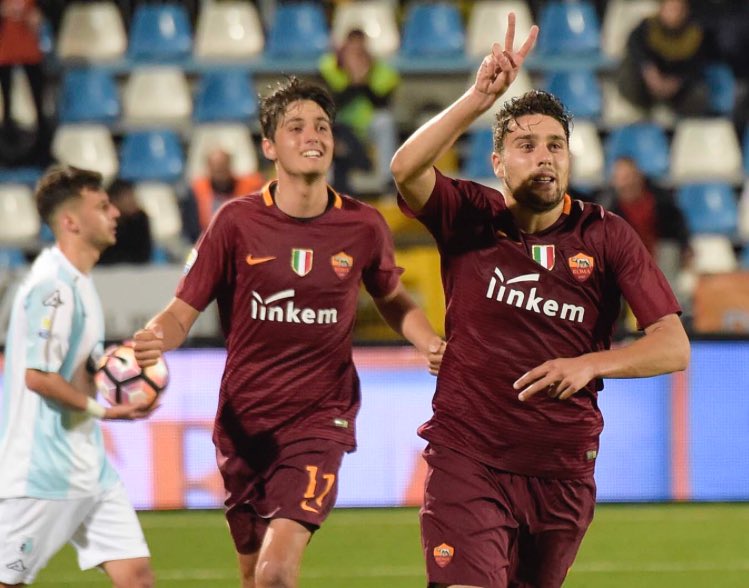 ASRomaData's tweet photo. #EntellaRoma 1️⃣-1️⃣

⚽️ #Marchizza (R) #Semprini (E)

Tiri 13-9
Tiri nello specchio 6-6
Possesso Palla% 56-44

#PrimaveraTIMCup https://t.co/wYUMrxG8fJ