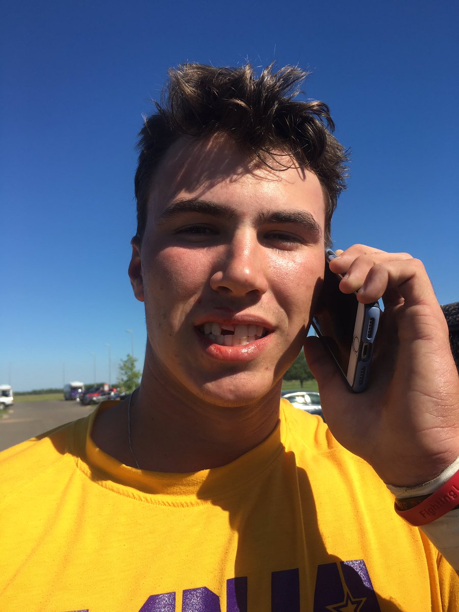 Zach Hebert tweet media