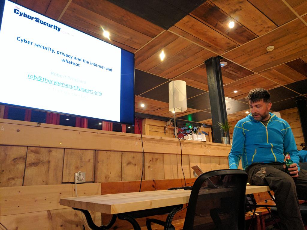 ChamGeeks's tweet image. This months talk is by @sheep_robby about cyber security. #chamonix #security