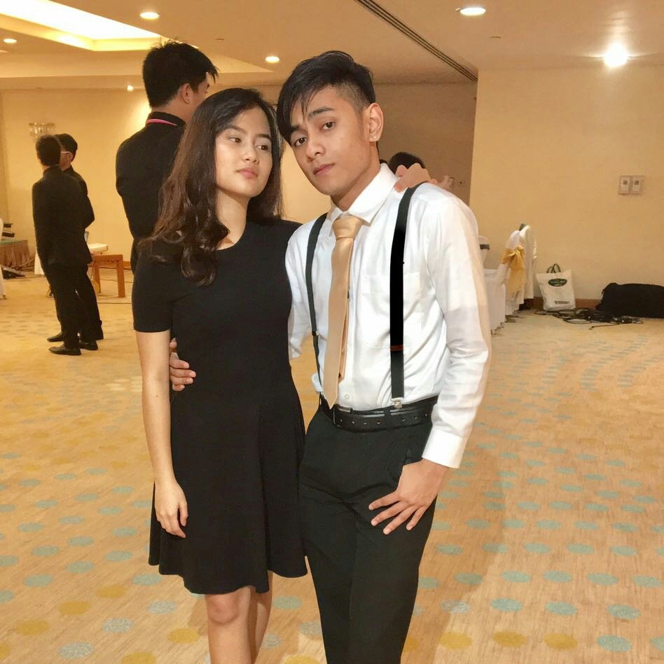davegonzalbo's tweet photo. happy 18th bday, Praise! t'was a very memorable night for all of us. 😊 #BornToPraise https://t.co/Hli6U4P9Yh