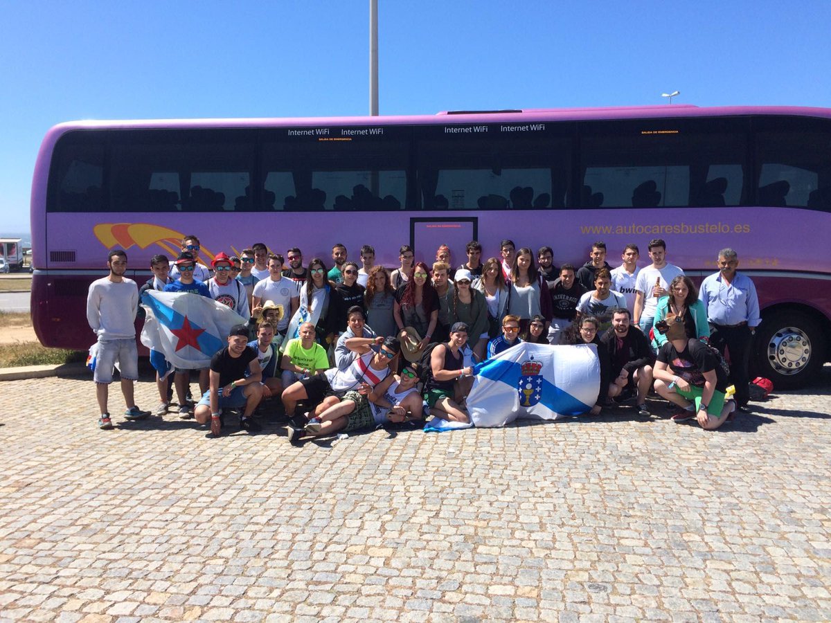 ExplosiveSoundD's tweet image. #landrober84 representando galicia en Portugal