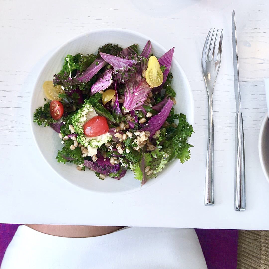 Kale and Farro salad 🍃#Juvia  | 📸: @jessicanantes