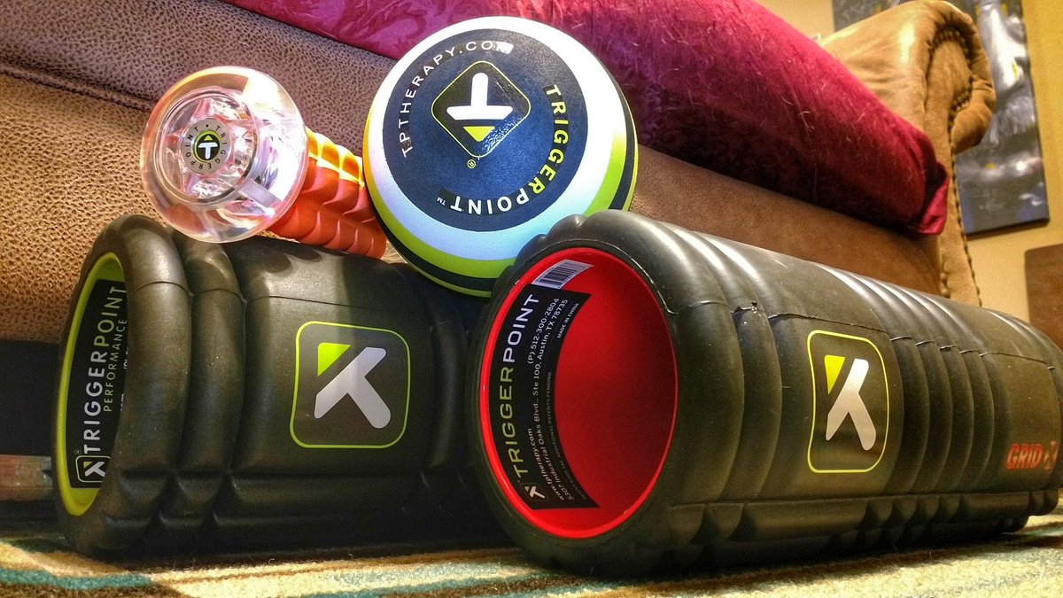 rollinsw0llen's tweet photo. @TPtherapy which #foamroller do I want to use post workout. 🤔 #triggerpoint #massageballs #foamrolling #tp_therapy
https://t.co/5XfOSlanxN https://t.co/shb99HAjJl