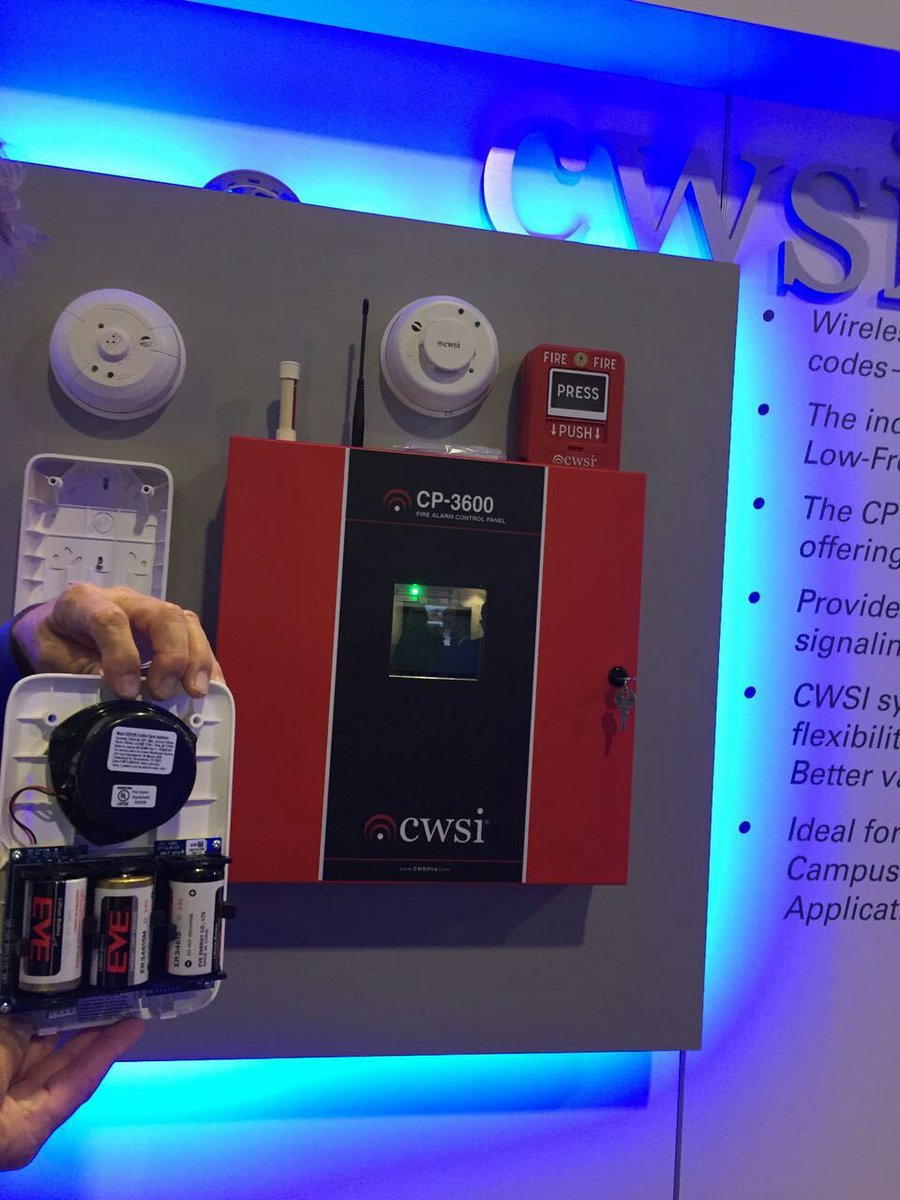 BenLau23's tweet photo. EVE batteries are the best-fit solutions for wireless security products. #ISCWEST2017 https://t.co/sDIgsDF435