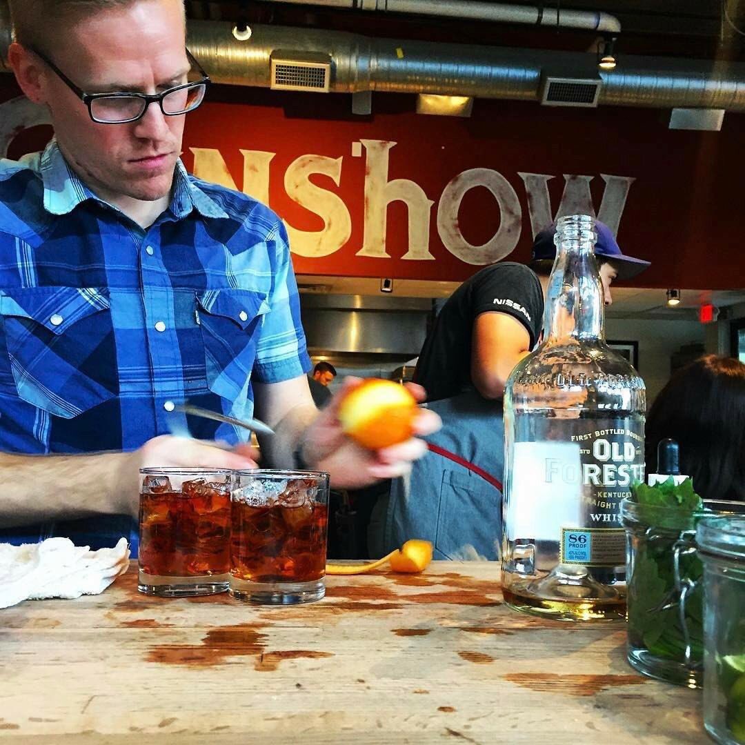gunshowATL's tweet photo. Ryan is ready for you. So is our Toasted Old Fashioned 🥃.
#toastedoldfashioned #gunshowatl #cocktailcart #oldfashioned 
📸: @eats_and_drinks https://t.co/r8tQHOTpyO