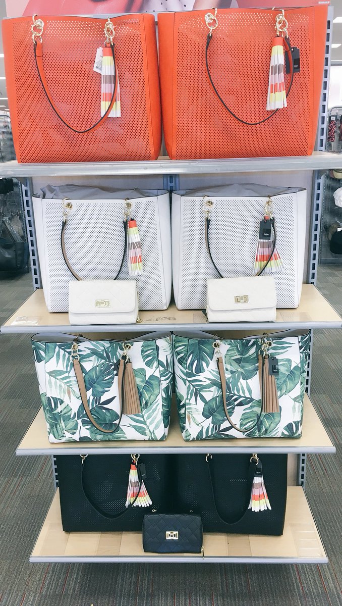 Go anywhere in style with one of these new totes! #mossimoblack #VMTL #T1847
