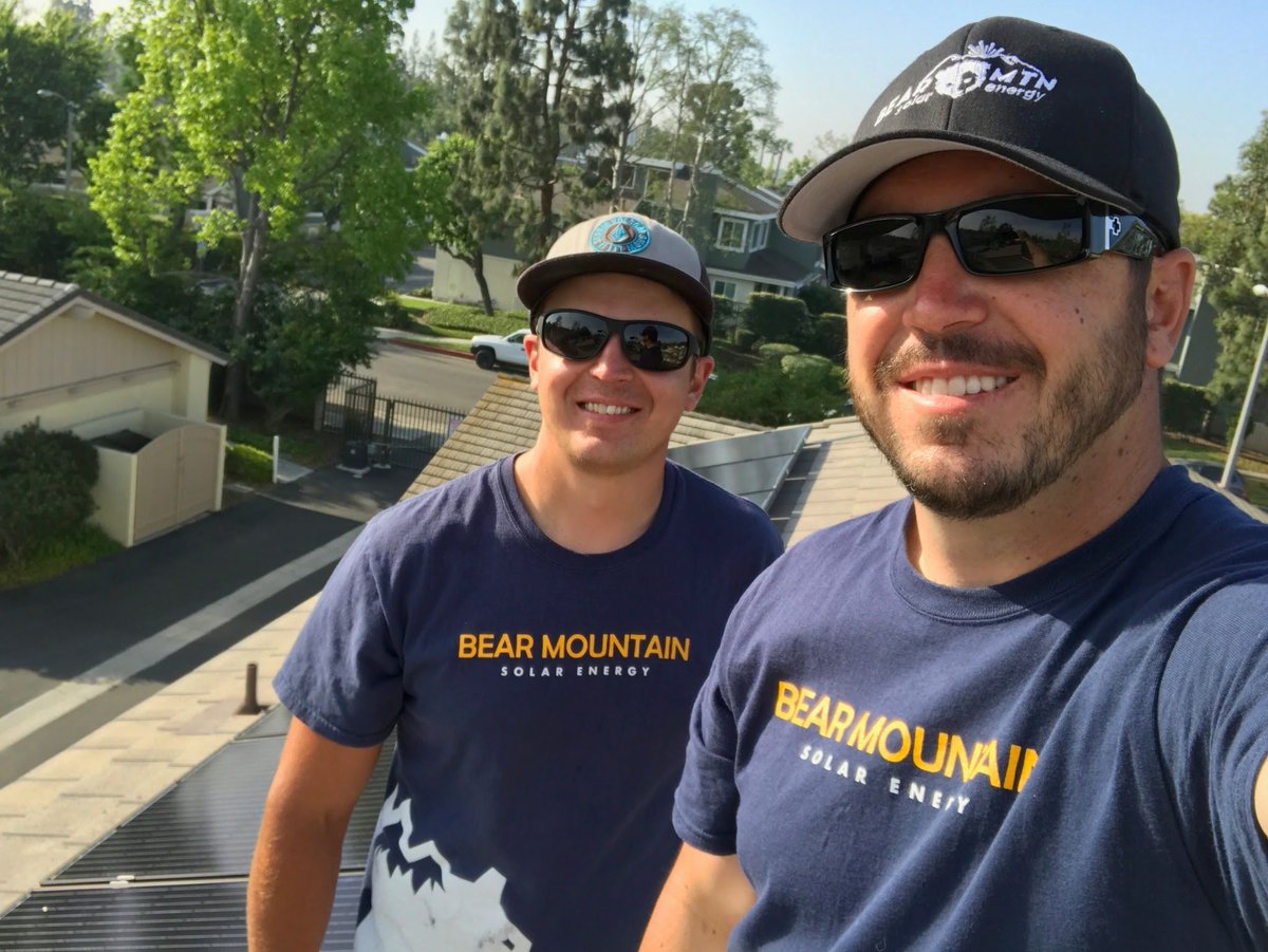 SolarSpeedRack's tweet photo. Another great HRS160 Install by the guys @bearmtnsolar They reduced 18 roof penetrations installing even in standard configuration. https://t.co/qikvnw9t5D