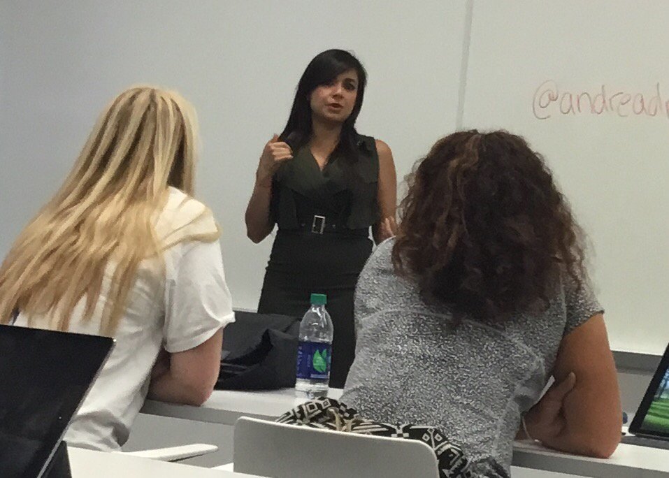 LynnUSportsMgmt's tweet photo. Thanks to the amazing @AndreaDmarcoWWE for another inspiring presentation! #ManyPathsToSuccess https://t.co/RzuEUHz12t