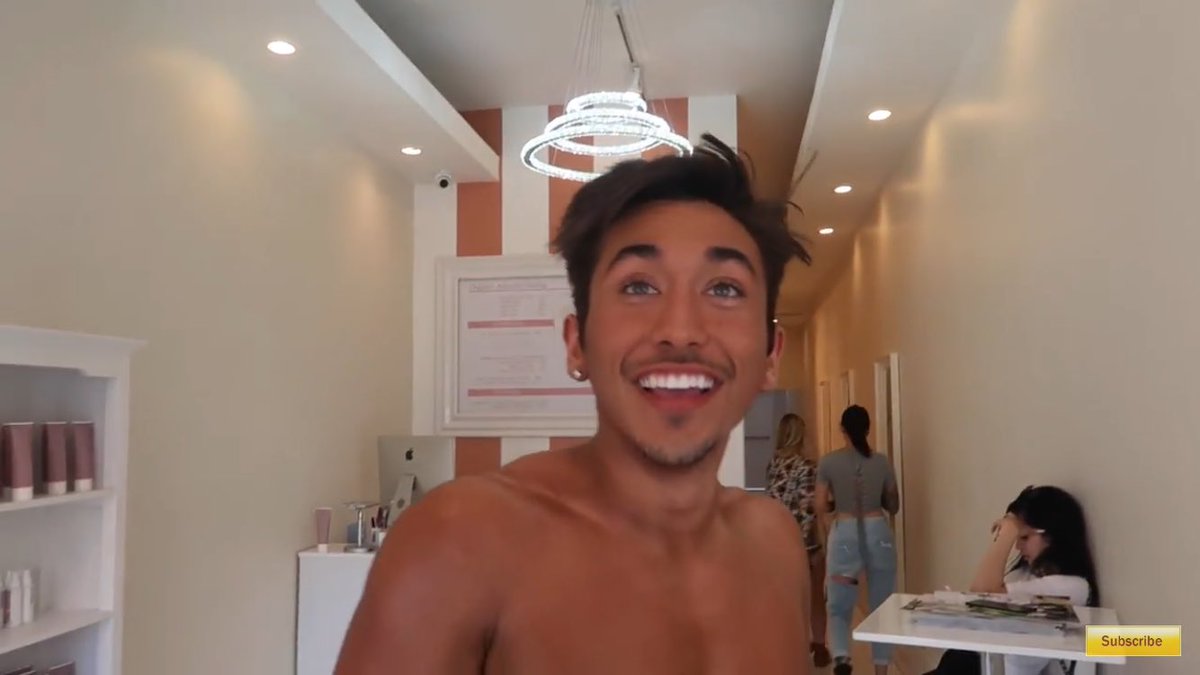 Maddieisacattt's tweet image. man, these "spot the difference" games are getting hard. @BrennenTaylor