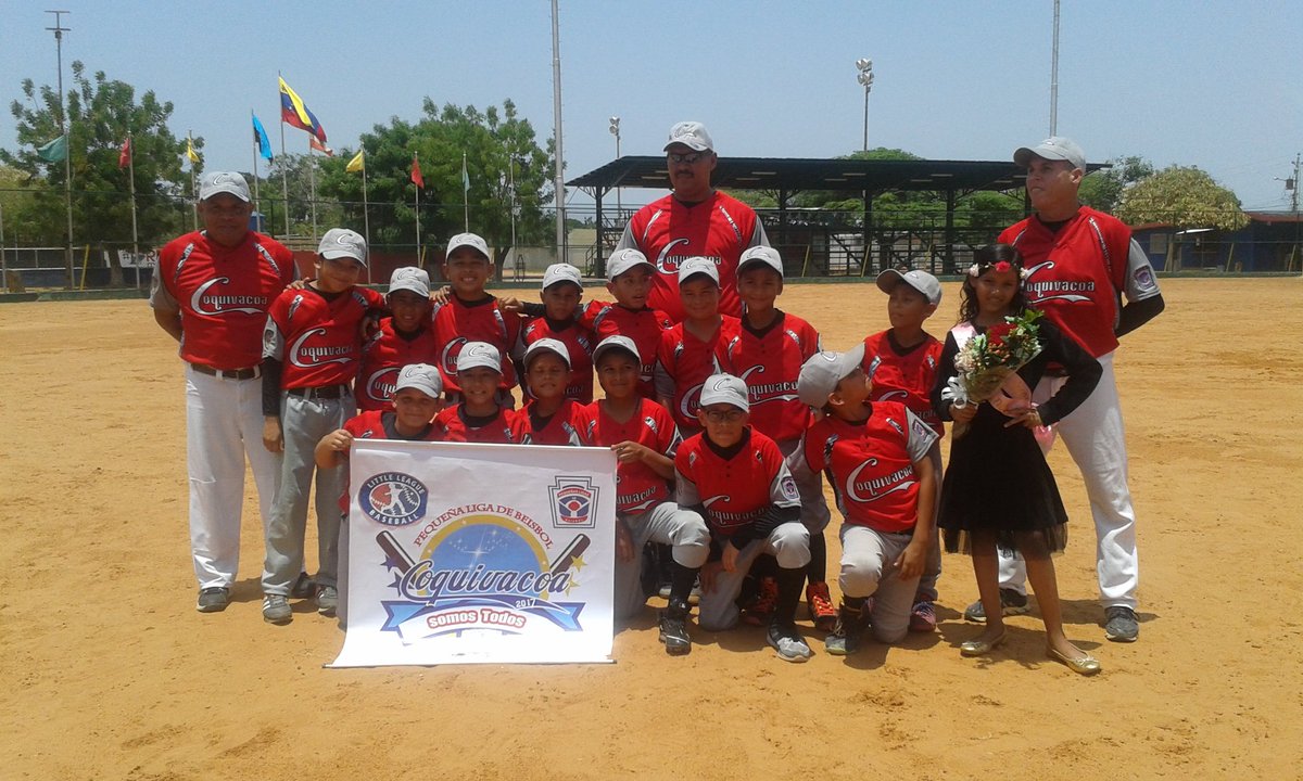 pequenasligasve's tweet photo. Fuerte aplauso 👏 para la delegación de la PLB Coquivacoa que finaliza su participación en la #FinalPreInfantilPL ocupando el 4to lugar ⚾ https://t.co/aHBBKPLVNB
