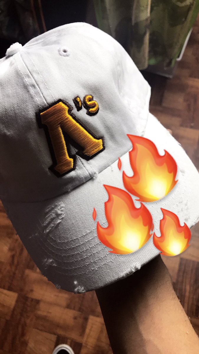 NoDroppies's tweet photo. Hermanos Only. 
#LULszn #ΛΥΛ 

https://t.co/Xue13l5Sr6

#FratCaps #EliteLambdas #1982
#Spring17 #TightGRIPS #Preview https://t.co/vOqVA0kiGD
