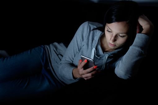 GradSourceTips's tweet image. Never enough time in the day!  We all want to be more #productive.  Are these 8 habits holding you back? buff.ly/2p5AQ3V #gradschool