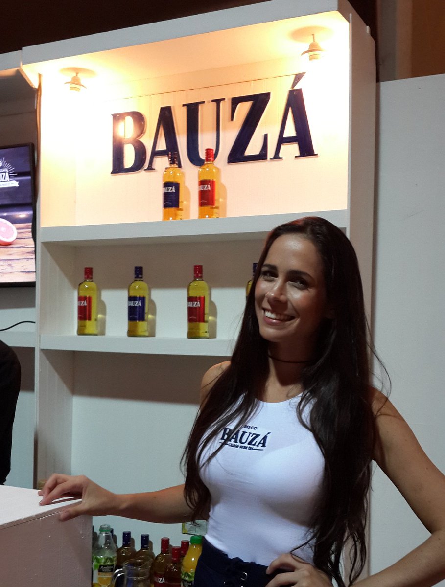¿Estás en #FAXXI2017? Te esperamos con un vaso del pisco más premiado del mundo.
#PiscoBauzá