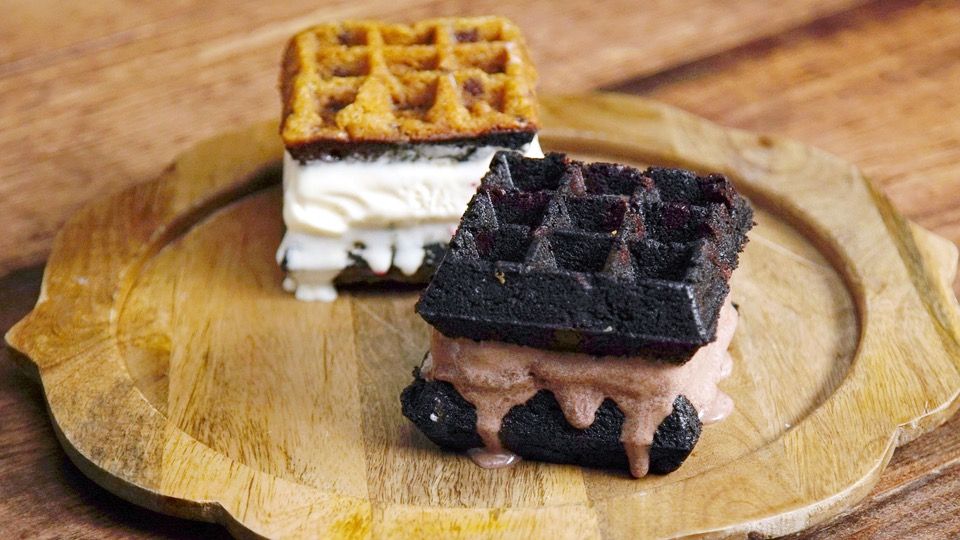 RushionMcDonald's tweet photo. Waffle Cookie Ice Cream Sandwich https://t.co/Pb7Gsh8wJq #tastemade via @tastemade https://t.co/dvzfDz5gty