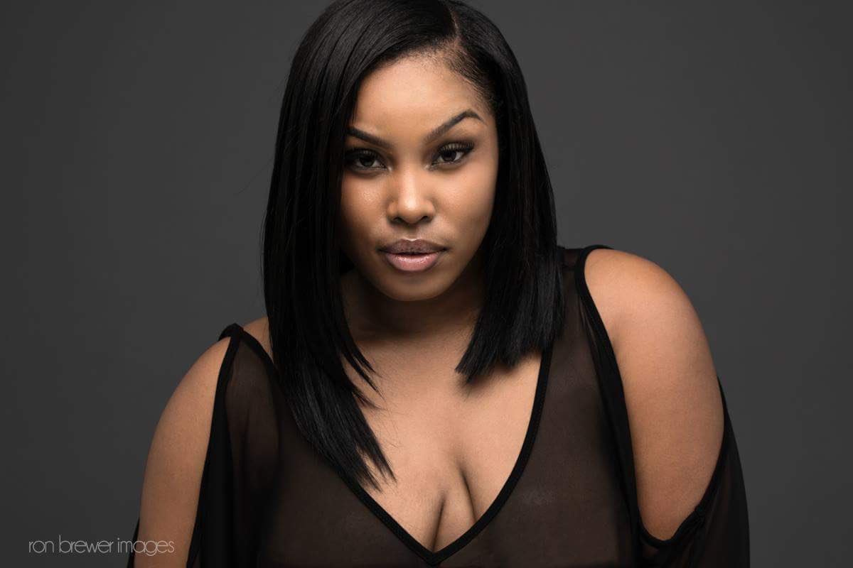 BeauWITHBrains's tweet photo. Humble 👸🏾
#aspiringmodel #phxmodel #covergirl #azmodel #dreaming #goals #ambition #beauty #fashion #like #RT ❤️ https://t.co/nW5tdTtIgp