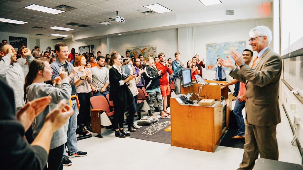 UTKnoxville's tweet image. Last but not least, Monil Mehta received a standing ovation when Interim Provost Zomchick announced that he's a Torchbearer. Congrats!