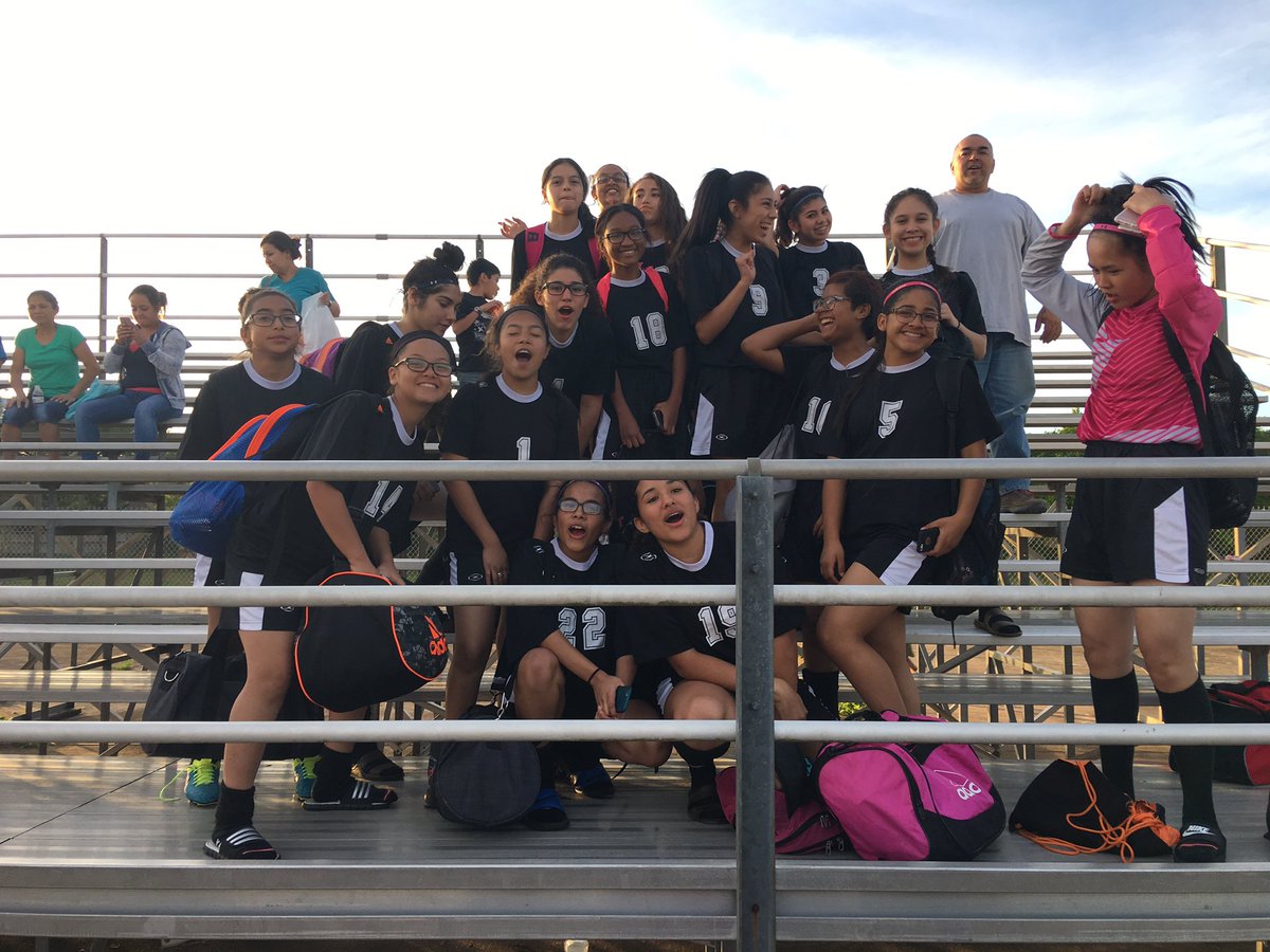 History MADE!!!  Hodges is rolling home with 2 soccer wins tonight!!!! <a href="/ThompsonFBISD/">Ms. L. Thompson</a> @HodgesBendMS <a href="/FortBendISD/">Fort Bend ISD</a>